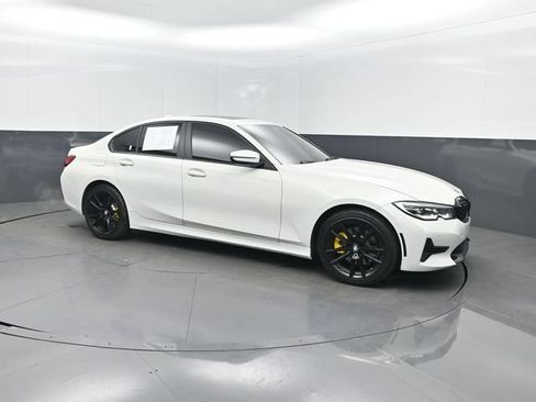 Used 2020 BMW 330i Sedan w/ Convenience Package RWD image 35