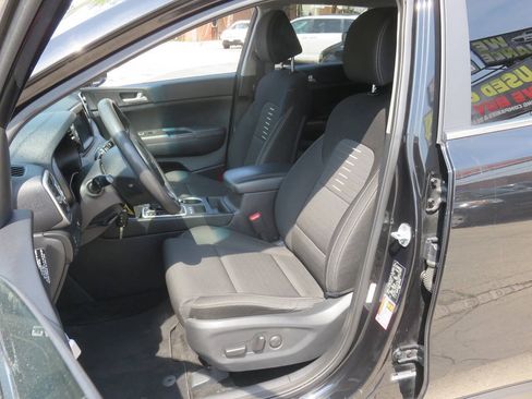 Used 2019 Kia Sportage LX w/ LX Popular Package AWD/4WD image 10