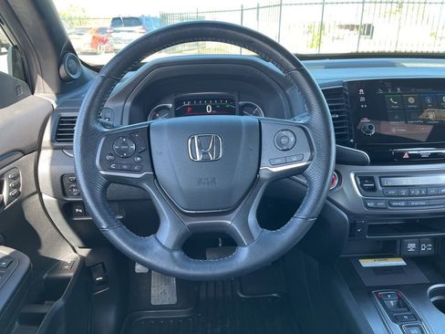 Certified 2023 Honda Passport EX-L image 18