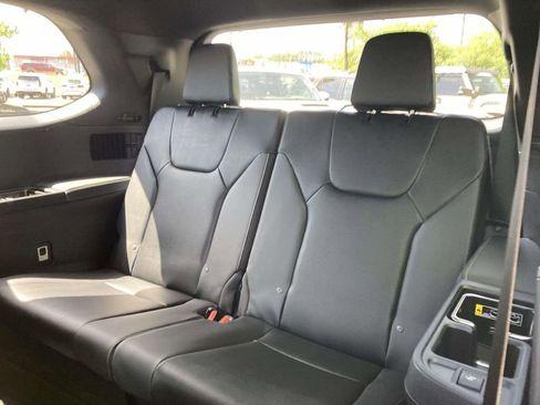 New 2026 Lexus TX 350 AWD image 10