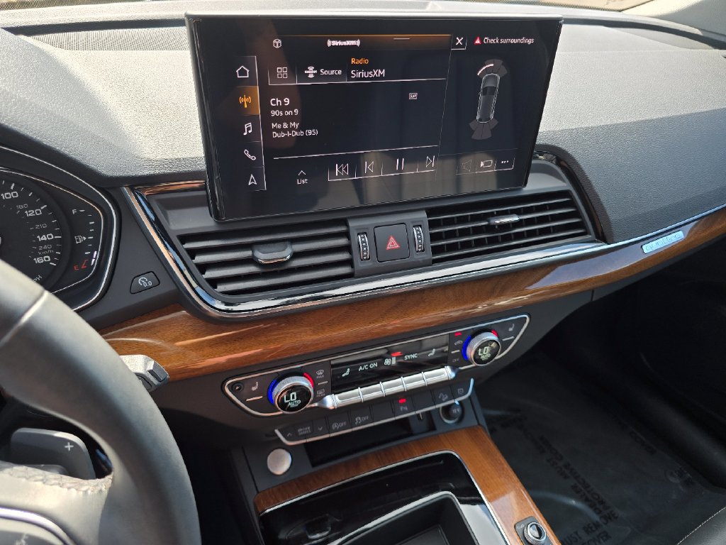 Certified 2023 Audi Q5 2.0T Premium w/ Convenience Package AWD/4WD image 24