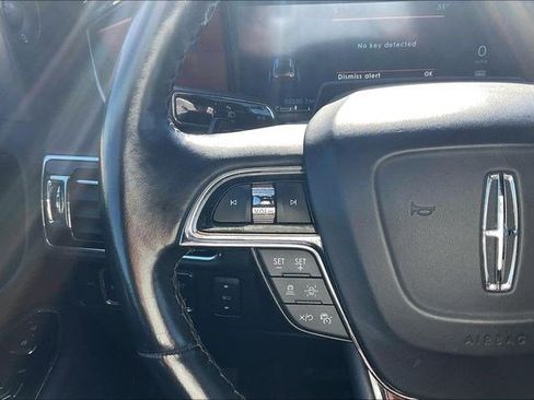 Used 2023 Lincoln Navigator Reserve image 21