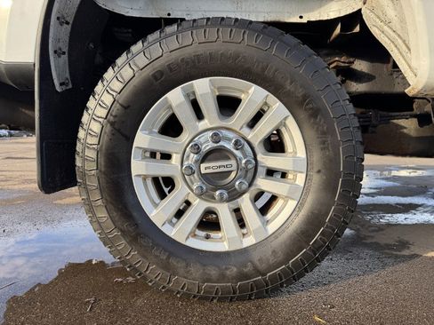 Used 2017 Ford F350 XLT w/ XLT Value Package image 13