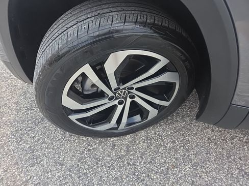 Used 2023 Volkswagen Atlas Cross Sport SEL AWD/4WD image 10