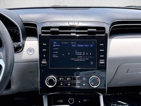 Used 2023 Hyundai Tucson SEL FWD image 8