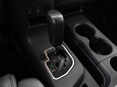 Used 2019 Toyota Sequoia SR5 image 25