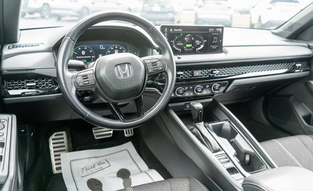 Used 2023 Honda Accord Sport image 12