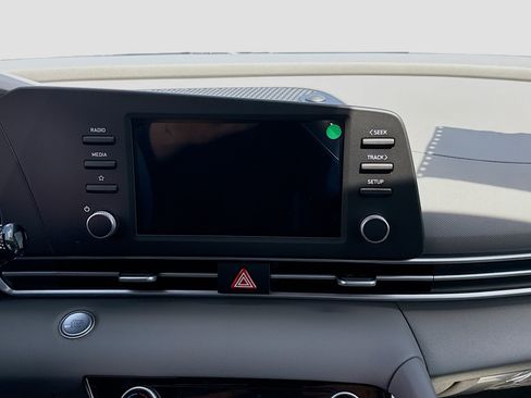 New 2026 Hyundai Elantra SEL Sport Premium FWD image 10