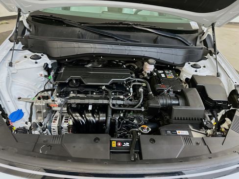 Used 2024 Hyundai Kona SEL image 34