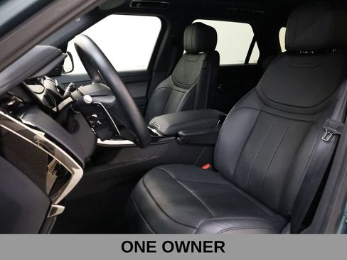 Used 2024 Land Rover Range Rover Sport SE AWD/4WD image 8