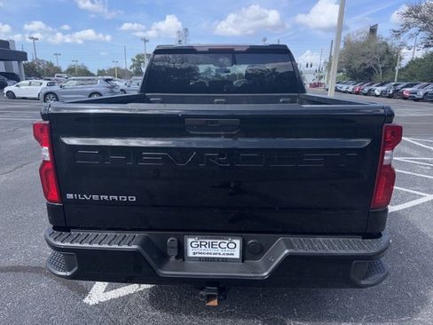 Used 2021 Chevrolet Silverado 1500 Custom w/ Safety Confidence Package image 5
