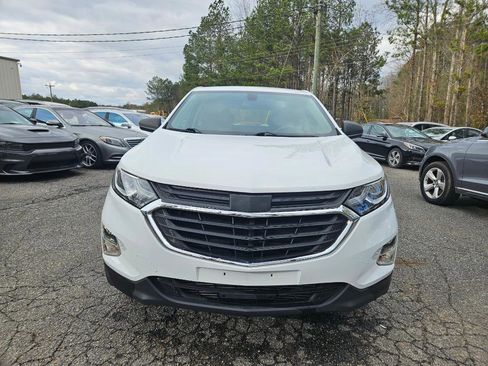 Used 2019 Chevrolet Equinox LS image 3