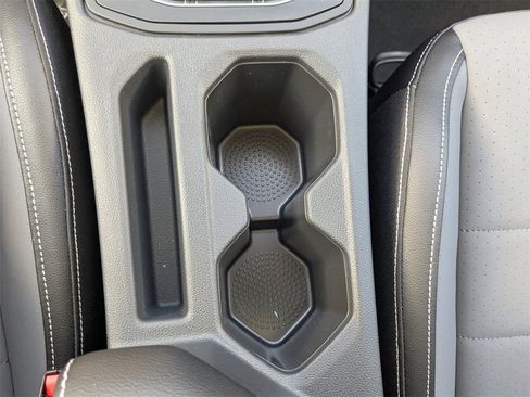 New 2026 Volkswagen Jetta SE image 24