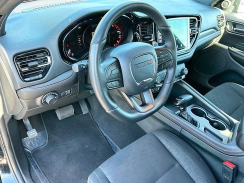 Used 2025 Dodge Durango GT w/ Blacktop Package image 9