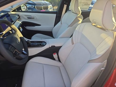 New 2026 Toyota Crown Limited w/ Advanced Technology Package image 15