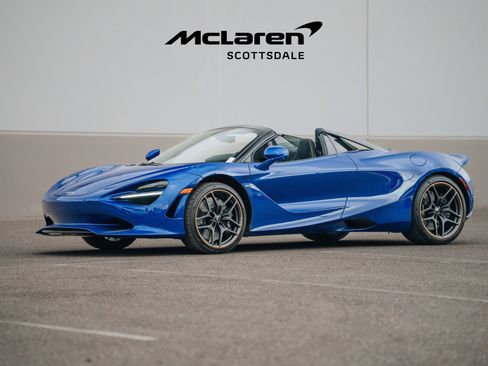 Used 2024 McLaren 750S Spider image 5