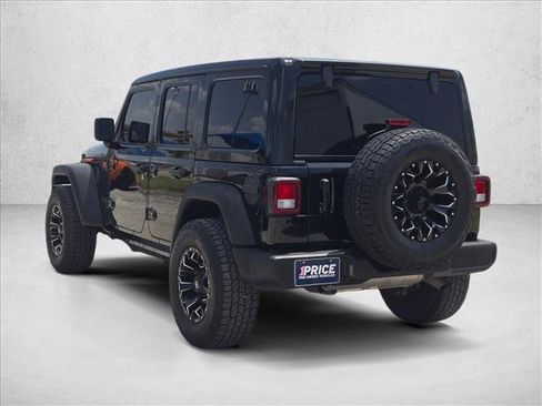 Used 2022 Jeep Wrangler Unlimited Sport w/ Sun And Sound Package AWD/4WD image 7
