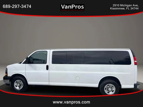 Used 2018 Chevrolet Express 3500 LT w/ LT Preferred Equipment Group image 2
