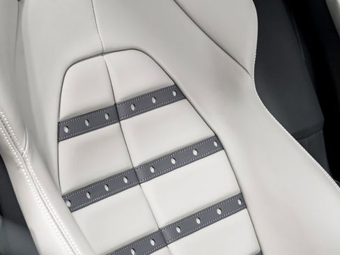 Used 2023 Ferrari SF90 Stradale image 32