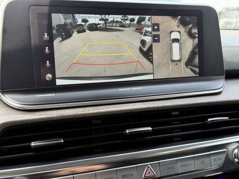 Used 2022 Kia Telluride SX FWD image 17