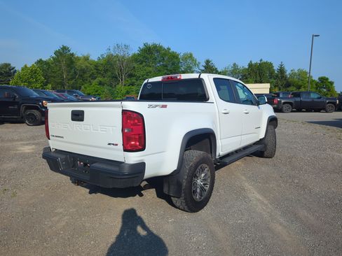 Used 2022 Chevrolet Colorado ZR2 image 3