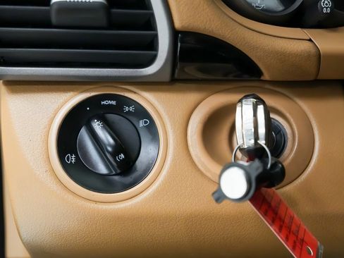 Used 2009 Porsche 911 Carrera image 22