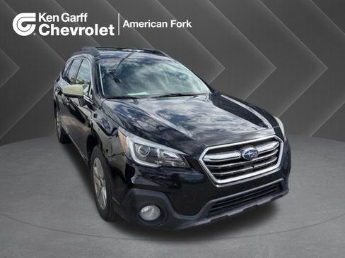 Used 2019 Subaru Outback 2.5i Premium AWD/4WD image 1