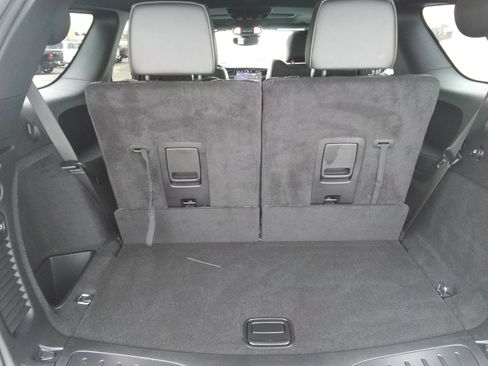 Used 2025 Dodge Durango GT image 8