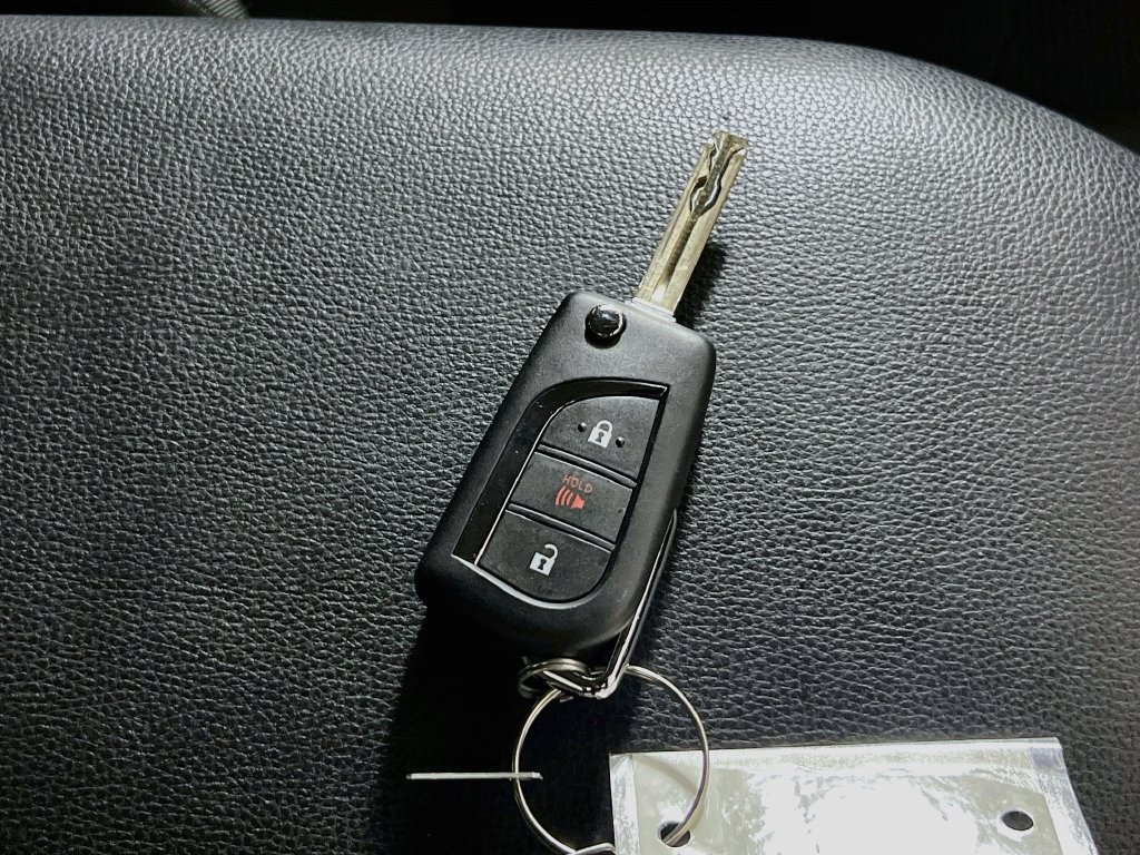 Used 2025 Toyota RAV4 LE FWD image 32