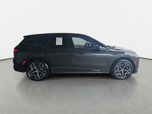 Certified 2024 BMW iX xDrive50 w/ Premium Package image 4