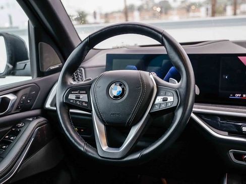 Used 2024 BMW X5 xDrive40i w/ Premium Package AWD/4WD image 18