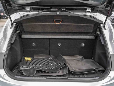 Certified 2025 Toyota Corolla SE image 26