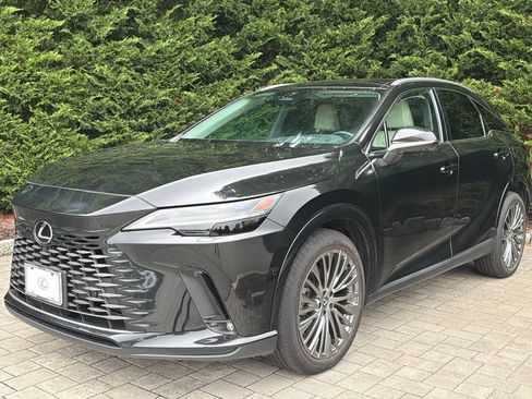 Used 2024 Lexus RX 350 AWD w/ Convenience Package image 4