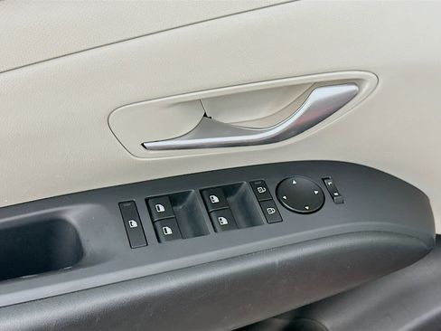 Used 2025 Hyundai Tucson SEL image 15