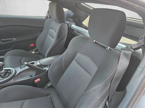 Used 2016 Nissan 370Z Coupe RWD image 19