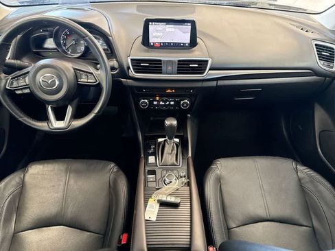 Used 2018 MAZDA MAZDA3 Grand Touring image 30