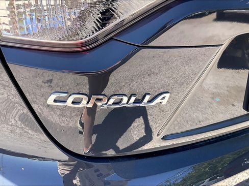 Used 2026 Toyota Corolla LE FWD image 27