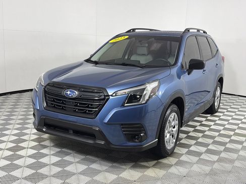 Used 2023 Subaru Forester AWD/4WD image 10