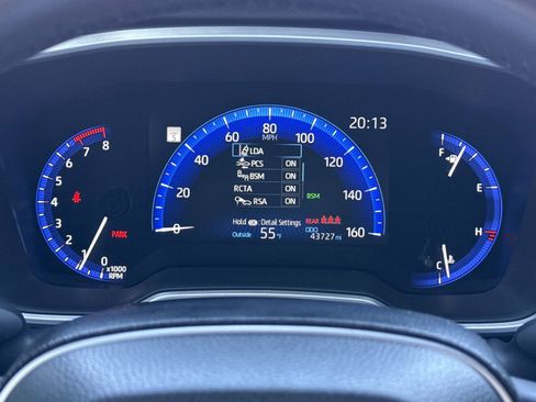 Used 2021 Toyota Corolla XSE image 18