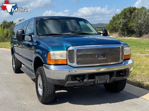 Used 2000 Ford F250 Lariat image 11