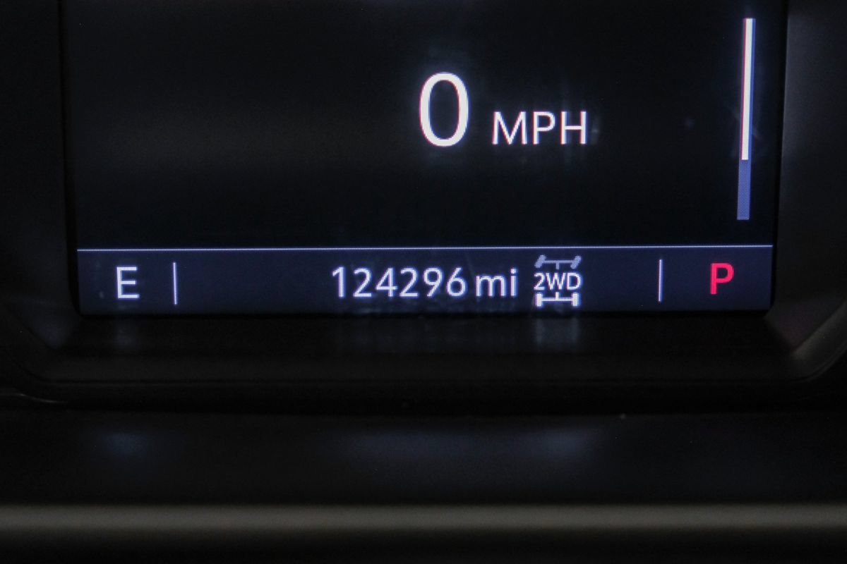 Used 2023 GMC Sierra 2500 AT4 AWD/4WD image 19