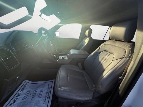 Used 2018 Ford Expedition Limited w/ Equipment Group 301A image 9