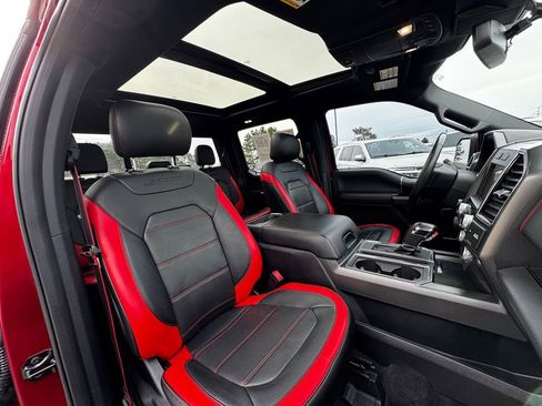 Used 2019 Ford F150 Lariat w/ Equipment Group 502A Luxury AWD/4WD image 30