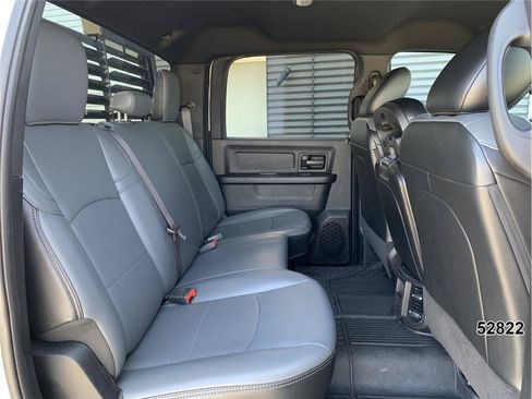 Used 2021 RAM 5500 Tradesman w/ Chrome Appearance Group RWD image 24