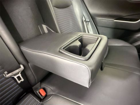 Used 2022 Toyota RAV4 XSE AWD/4WD image 44