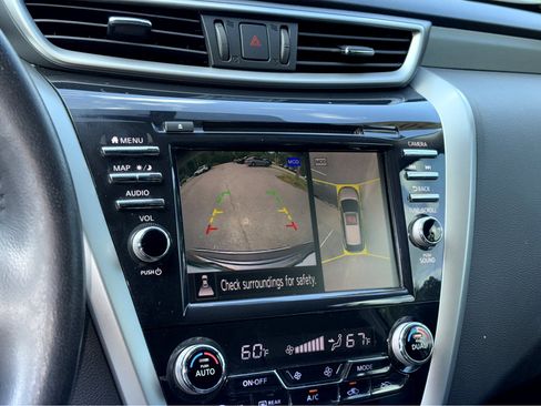 Used 2019 Nissan Murano SL image 11