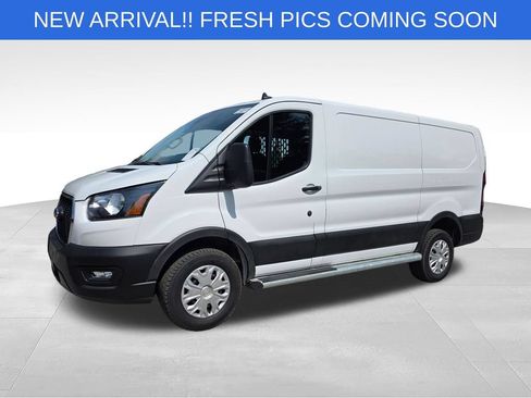 Used 2025 Ford Transit 250 Low Roof w/ Exterior Upgrade Package RWD image 2
