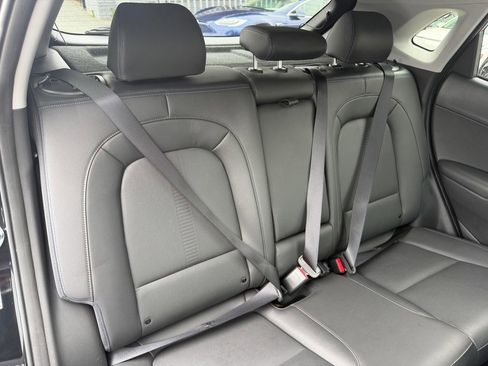 Used 2023 Hyundai Kona Limited FWD image 40