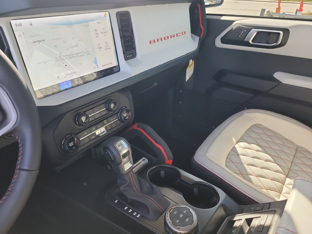 New 2026 Ford Bronco Heritage Edition AWD/4WD image 17