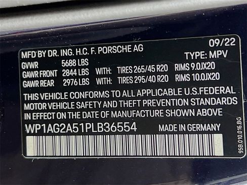 Certified 2023 Porsche Macan S image 34